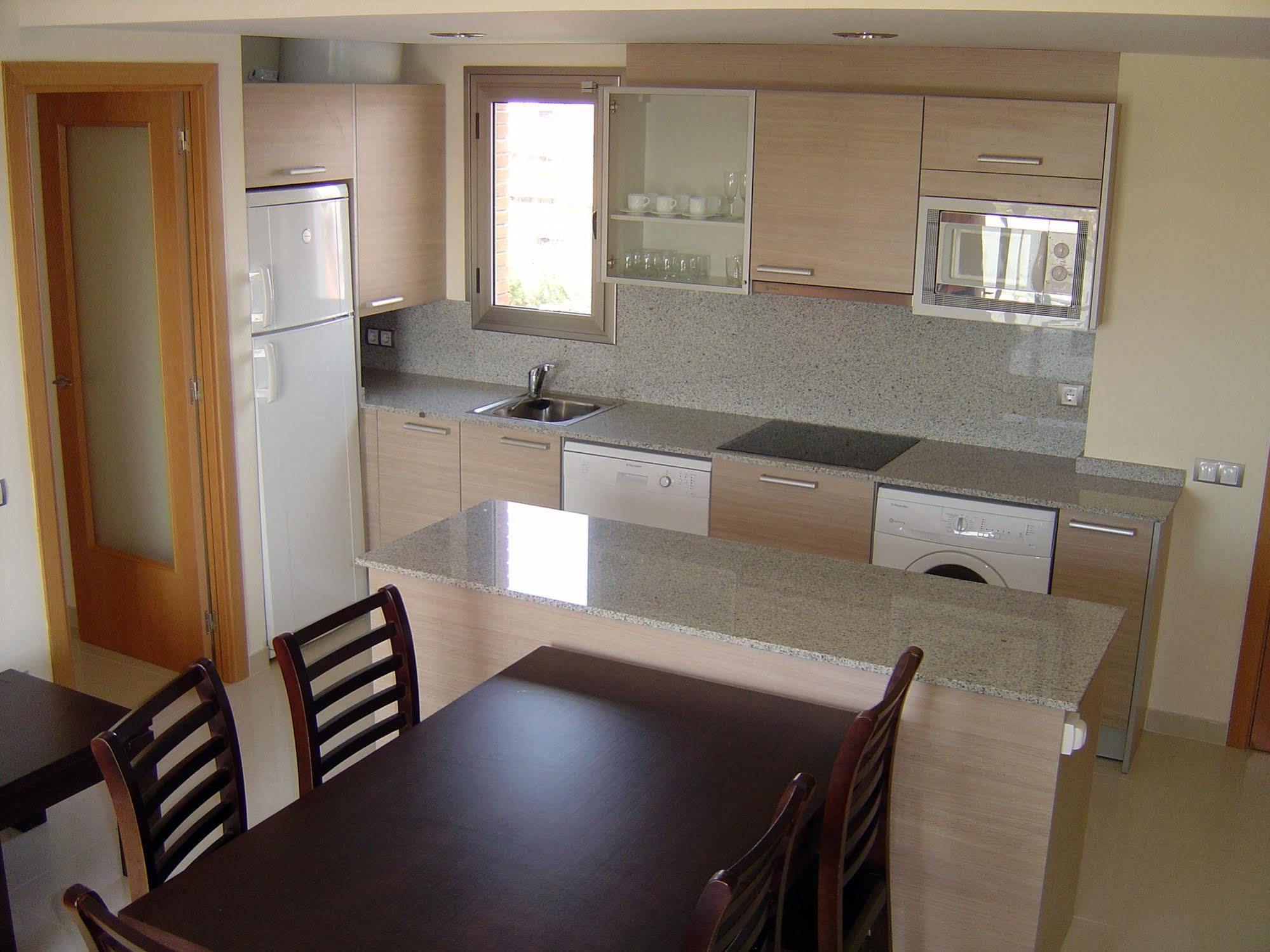 Apartamentos Salou Center ภายนอก รูปภาพ